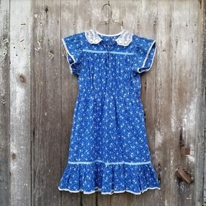 VTG 70s Blue Paisley & Lace Baby Doll Mini Dress